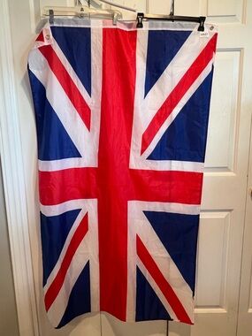 Union Jack🇬🇧Flag- 3x5 foot - Red, White & Blue w 2 Grommets, UK, England